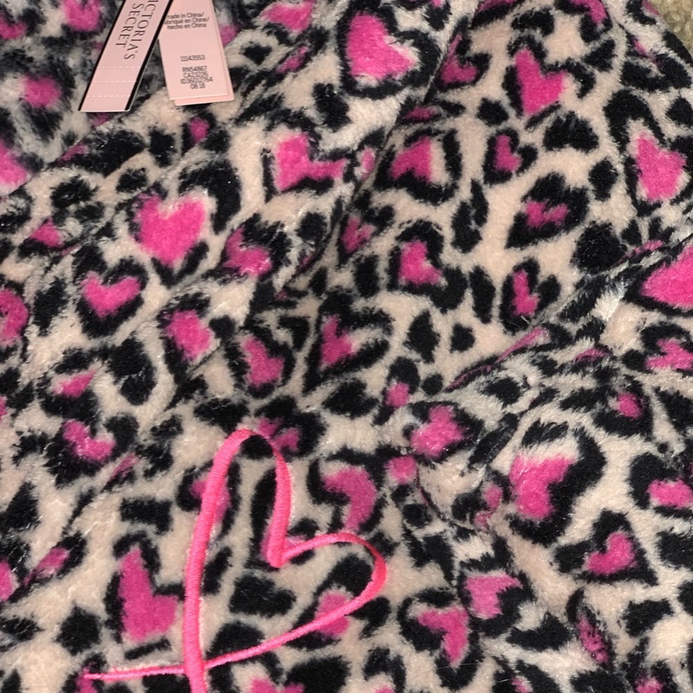 Victoria Secret Robe - Picture 2 of 2
